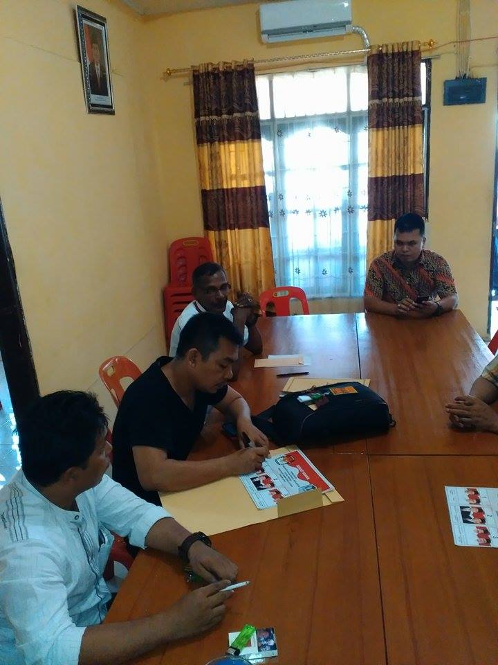 <b>Rapat Koordinasi KPU dengan Tim Kampanye, Panwas dalam hal Surat Suara</b>